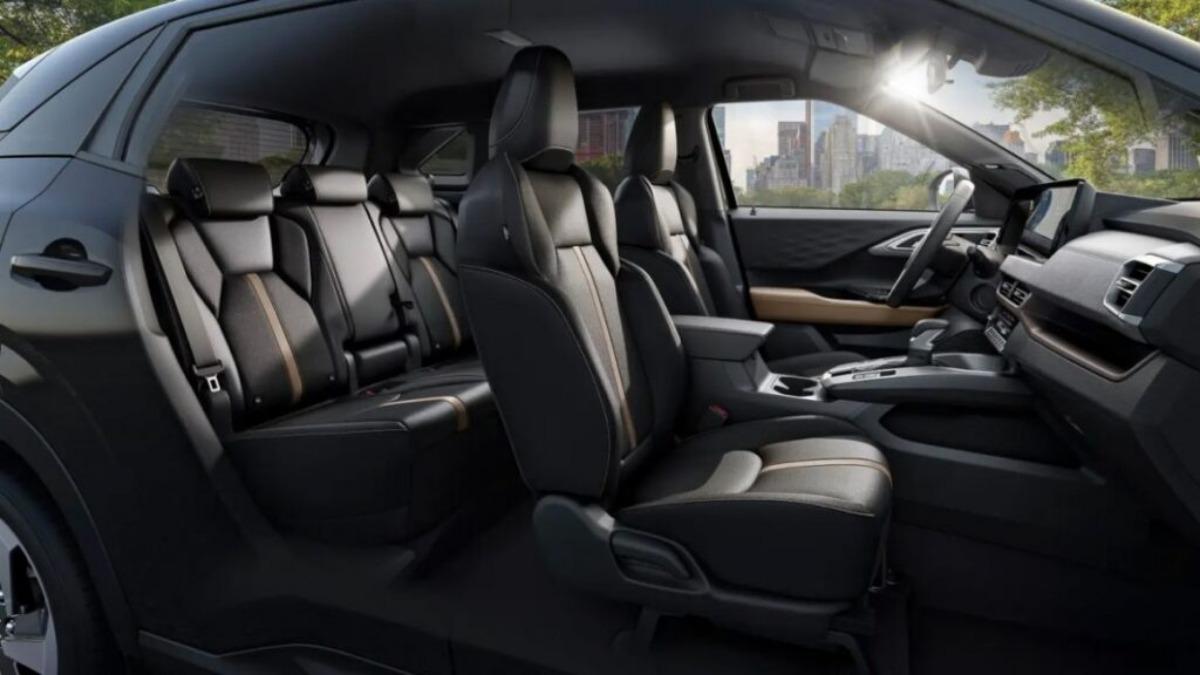 Mitsubishi XForce的車身尺碼為4,390 × 1,810 × 1,660mm，軸距達2,650mm。（圖／ Mitsubishi提供）