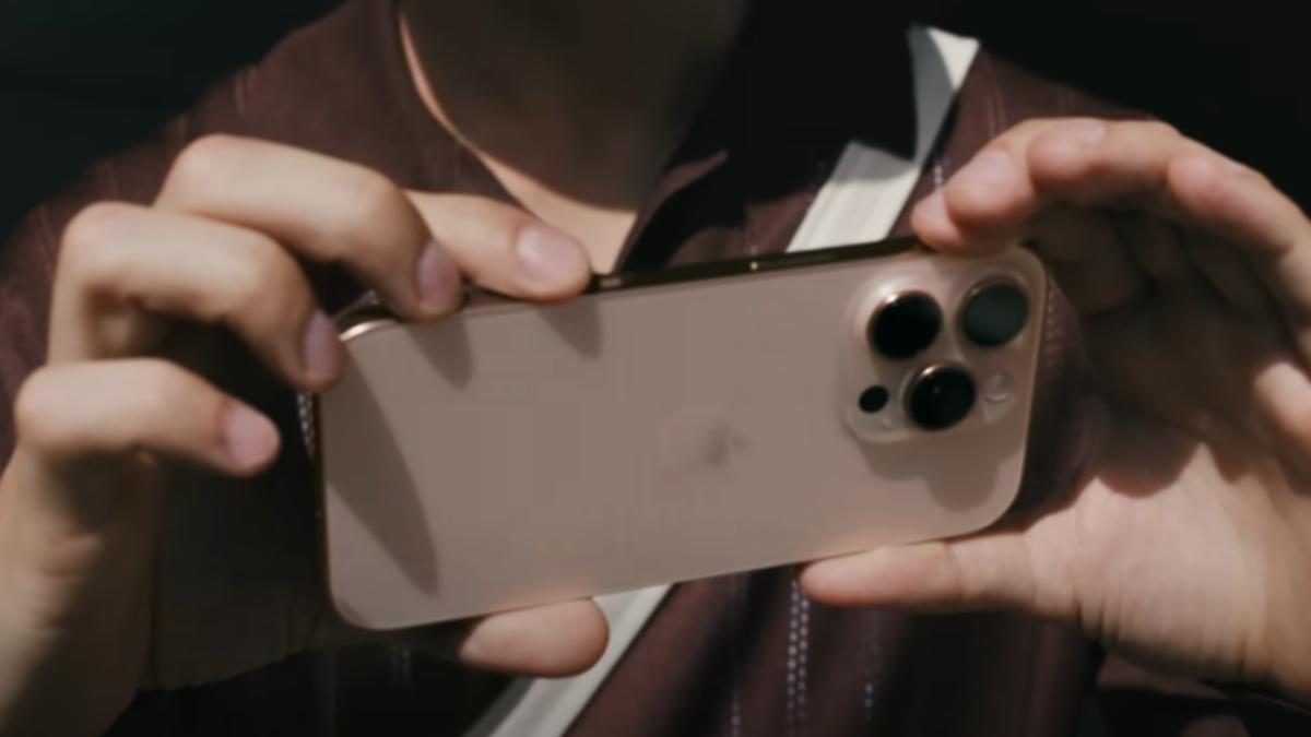 iPhone16相機控制按鍵難用?蘋果官方解答「這樣」更強大