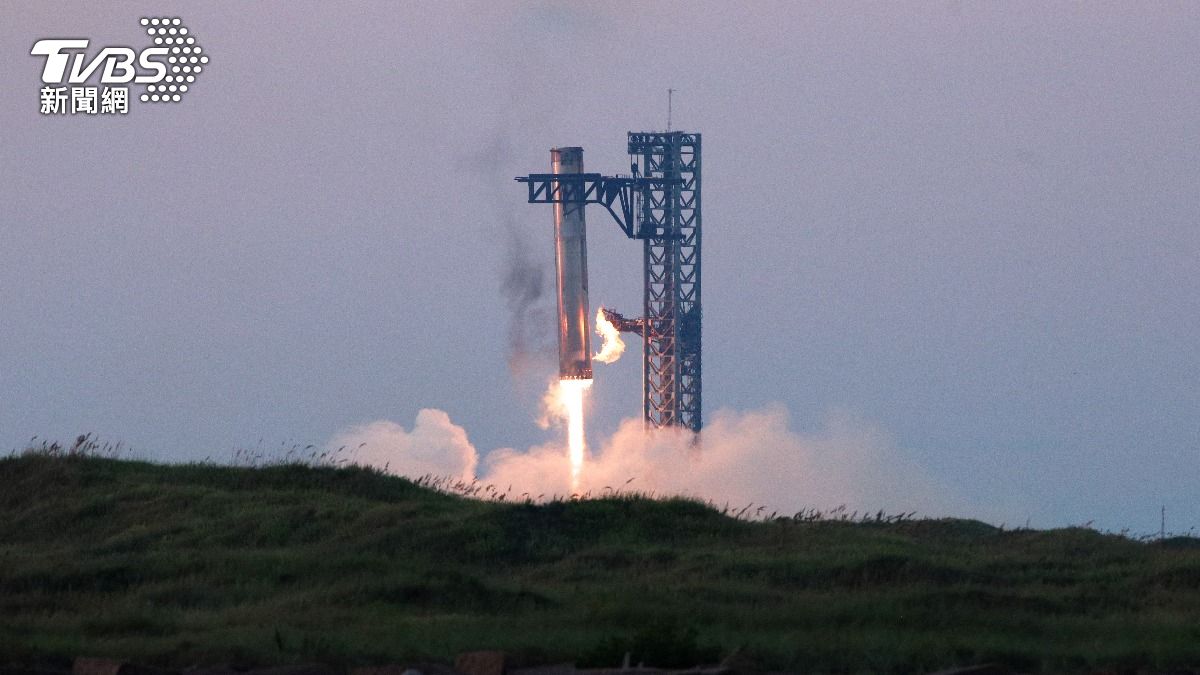 SpaceX第5次試射!發射塔「捉回」助推器 馬斯克興奮發文