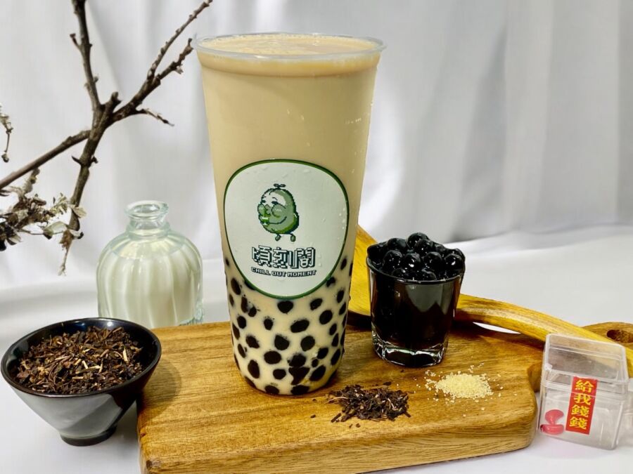 長大厚奶茶加珍珠。（圖／頃刻間提供）