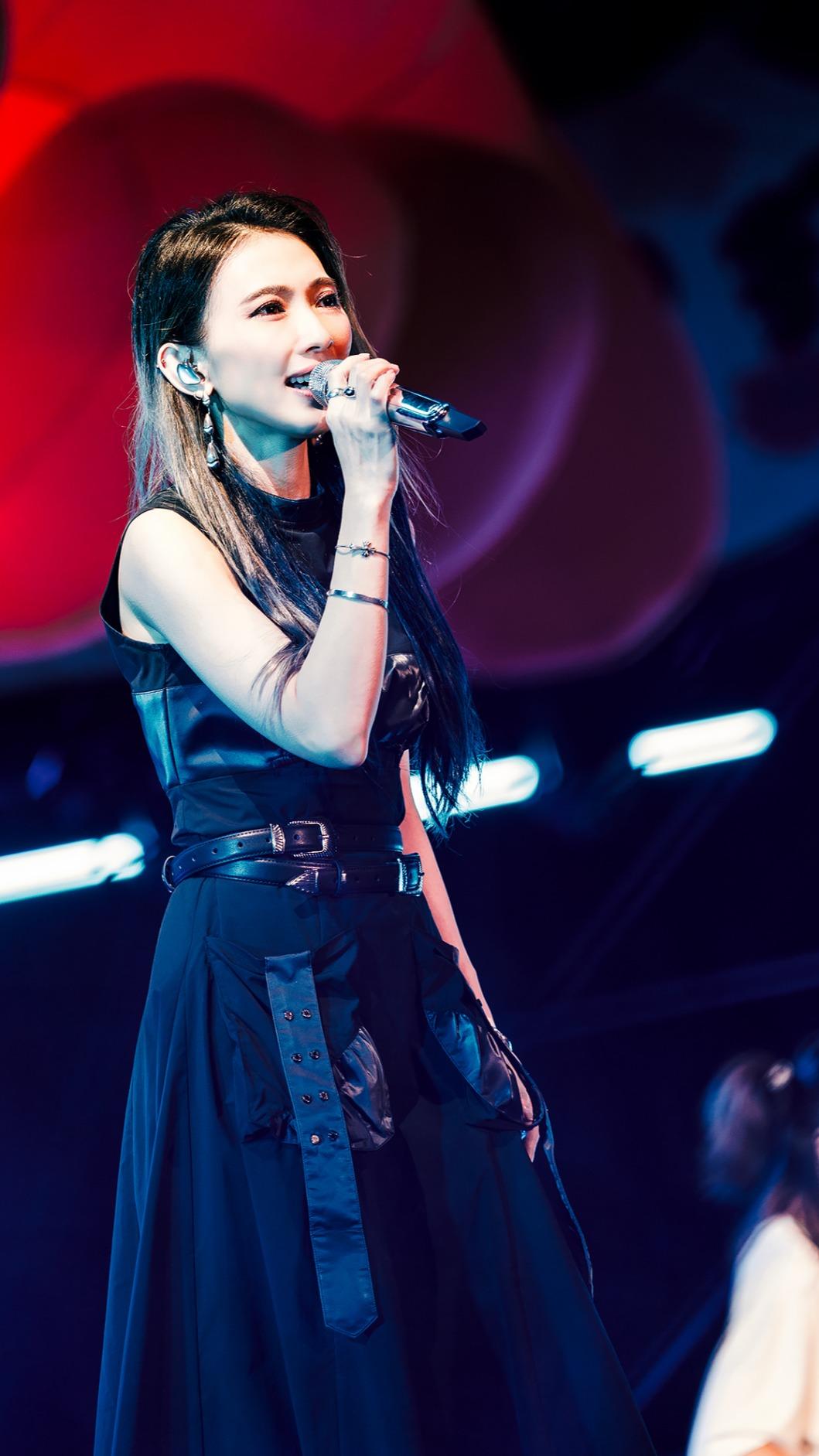 戴佩妮演出開始前因硬體線路問題而延遲。(圖/2024 Takao Rock打狗祭提供)