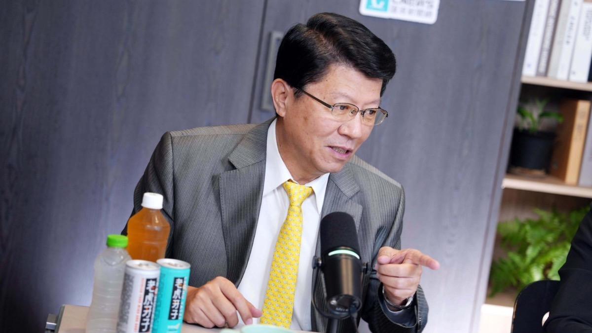 謝龍介承諾:若當選台南市長只做4年 除了睡覺只有上班