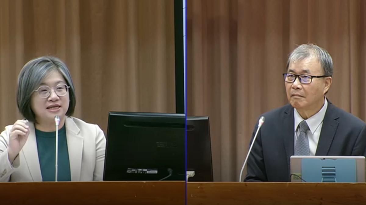 民眾黨造福鄉親?綠委質疑國中講義違反政治中立 教長:會勘誤