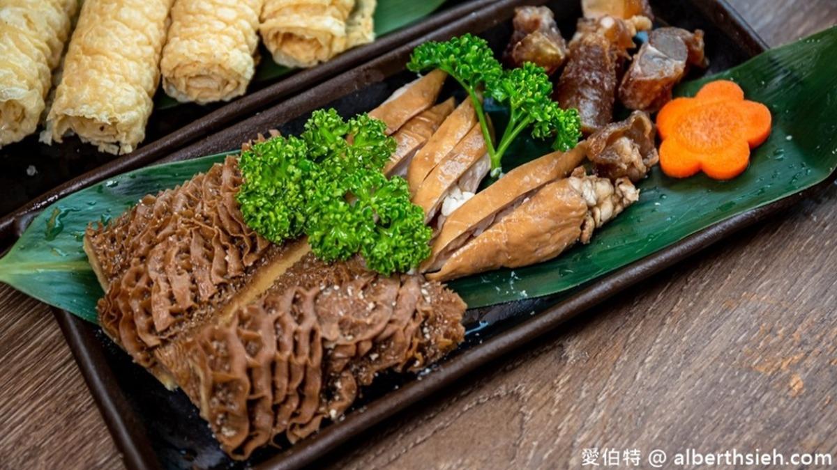 十三香牛肚、牛筋以及肥腸等滷料一樣無限吃。(圖/愛伯特吃喝玩樂全記錄)