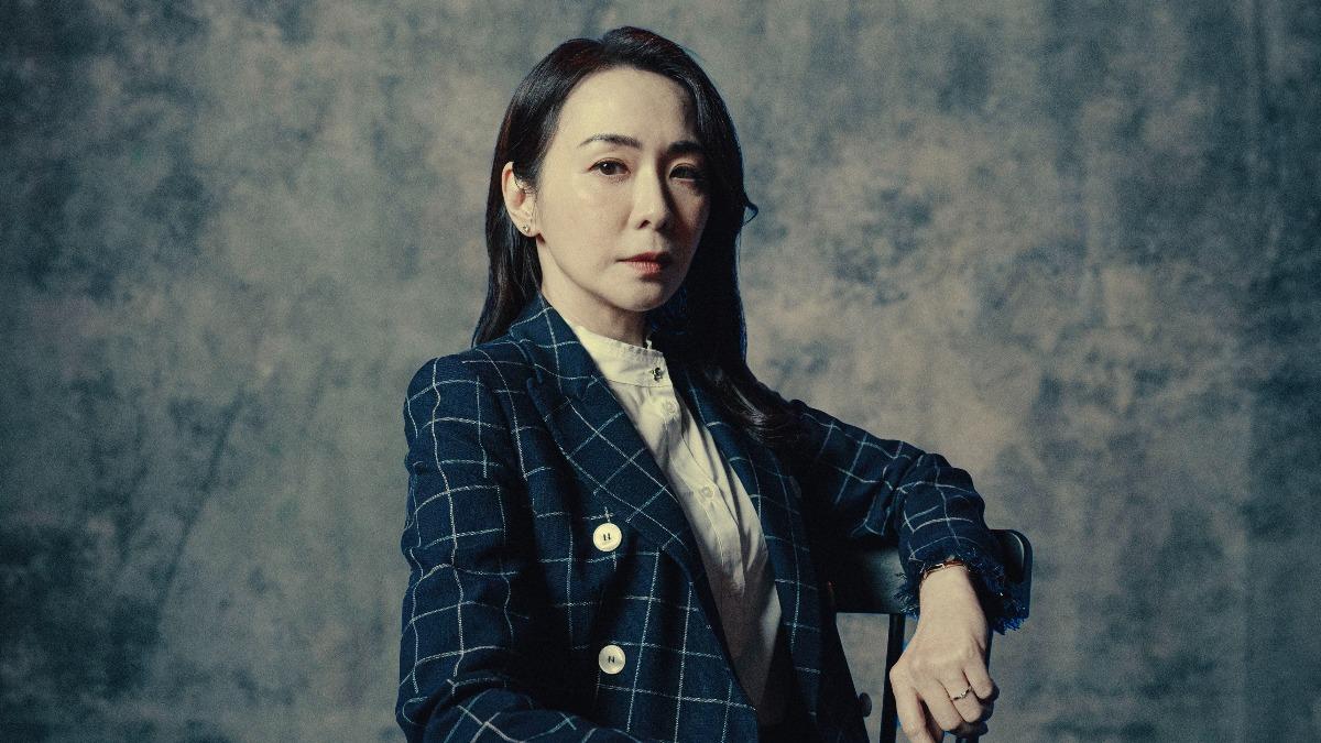 潘儀君詮釋「以殺止殺」的爭議大官。(圖/鏡文學提供)