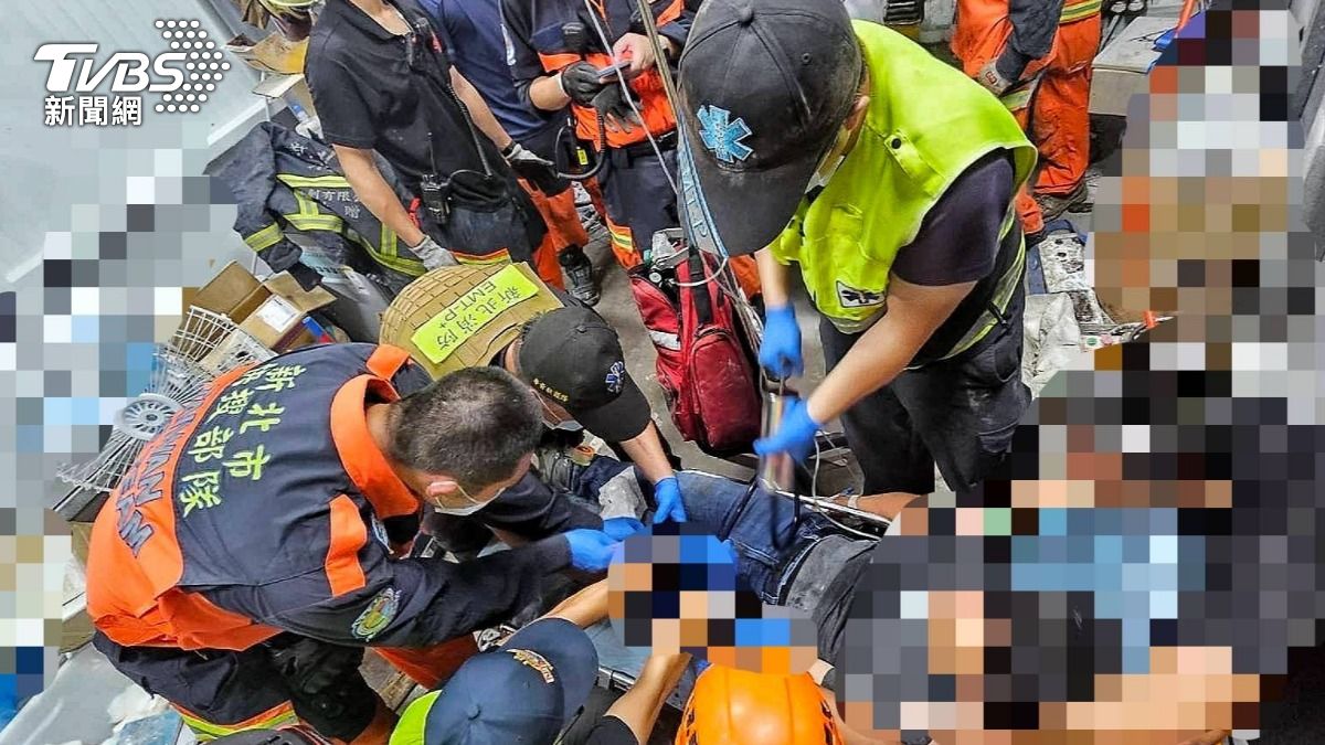 全台首例!新北男手掌遭大機具夾困 打「嗎啡」助脫困