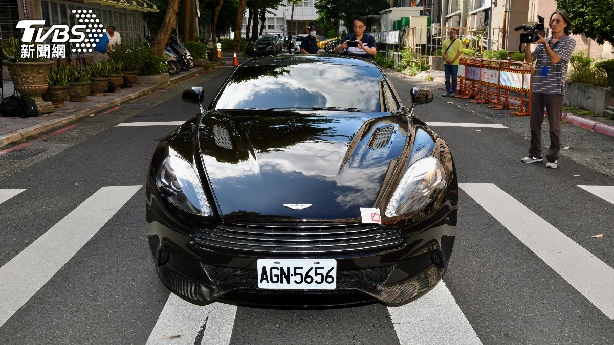 汪小菲的千萬ASTON MARTIN流標。(圖/胡瑞麒攝)
