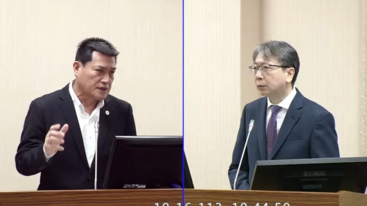 國民黨立委黃仁、國安局長蔡明彥(圖/翻攝自國會議事轉播頻道)