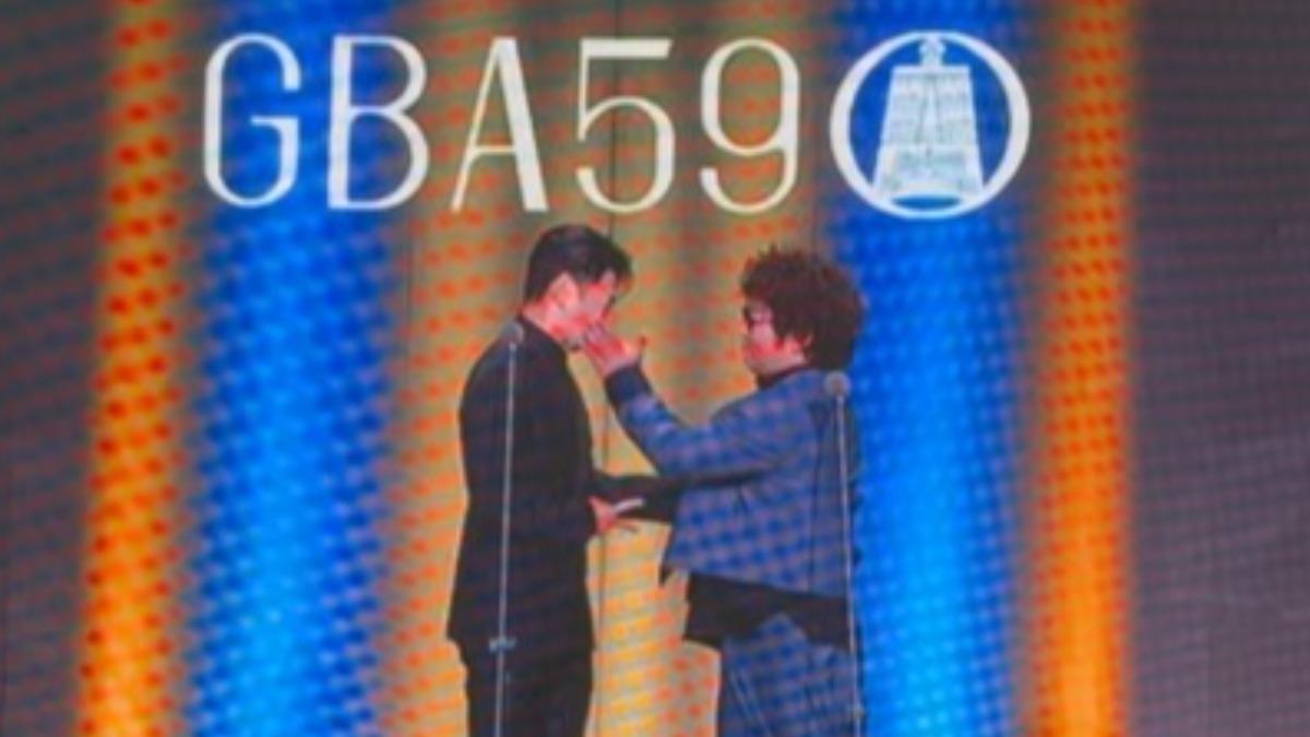 納豆當眾甩阿KEN巴掌。（圖／翻攝自三立）