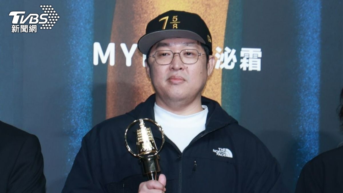 金鐘59/才剛拿下金鐘獎!他台上驚爆「得腦瘤」開刀治療