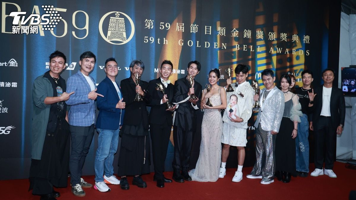 金鐘59/才拿下獎項!他無預警衝上台哭著道歉:我不是故意的