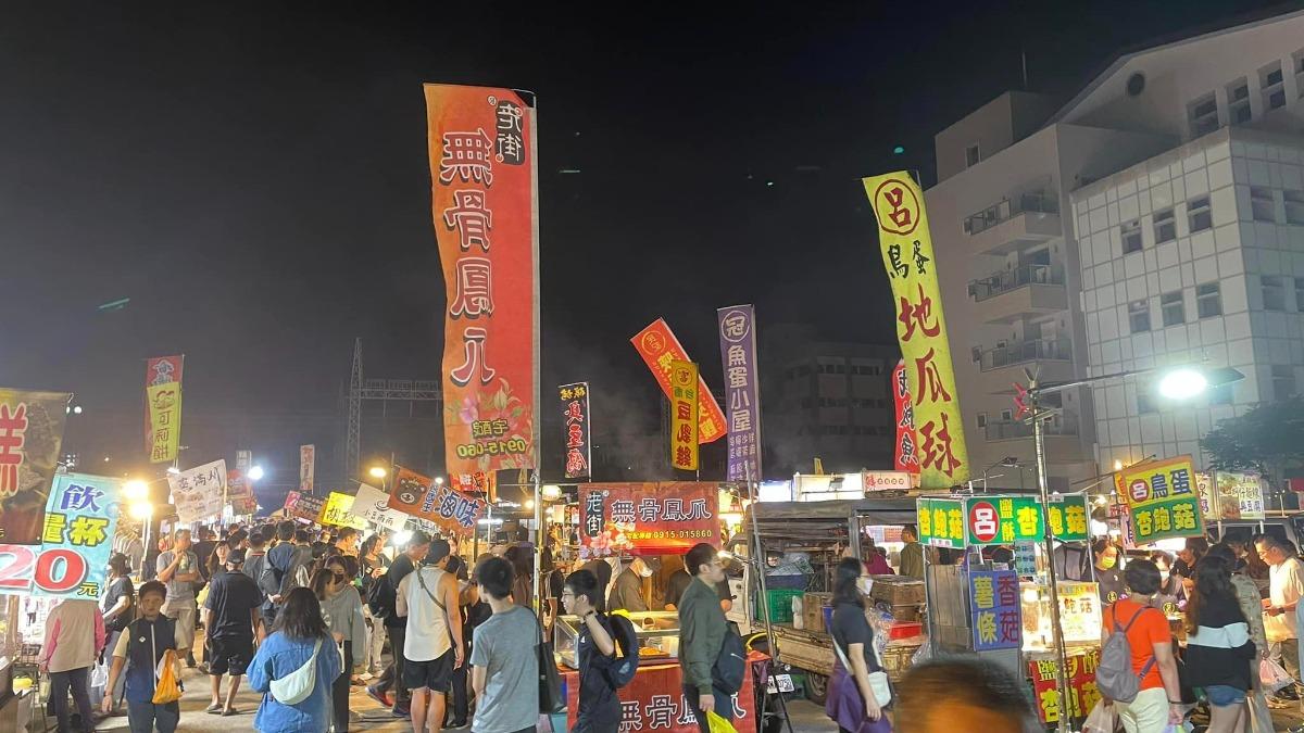 竹科人最愛！「慈雲路夜市」驚傳年底熄燈　攤商突收通知…原因曝光