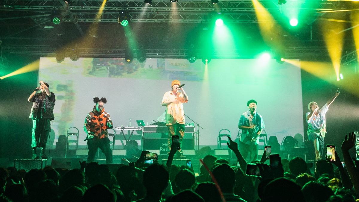 Multiverse感謝李炳輝的歌曲給予靈感。（圖／Legacy提供）
