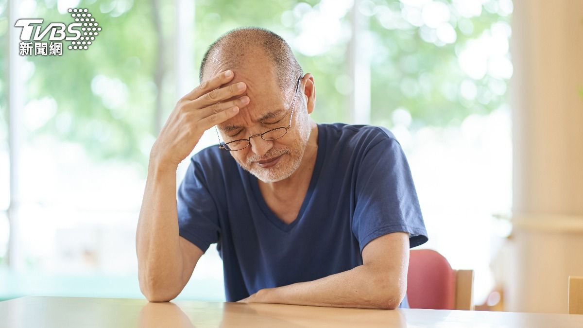 不是失智!7旬翁記性差竟是憂鬱症 醫揭這些恐致「認知障礙」