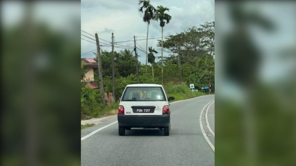 老婦獨自駕駛的車輛。(圖/翻攝自東方日報)
