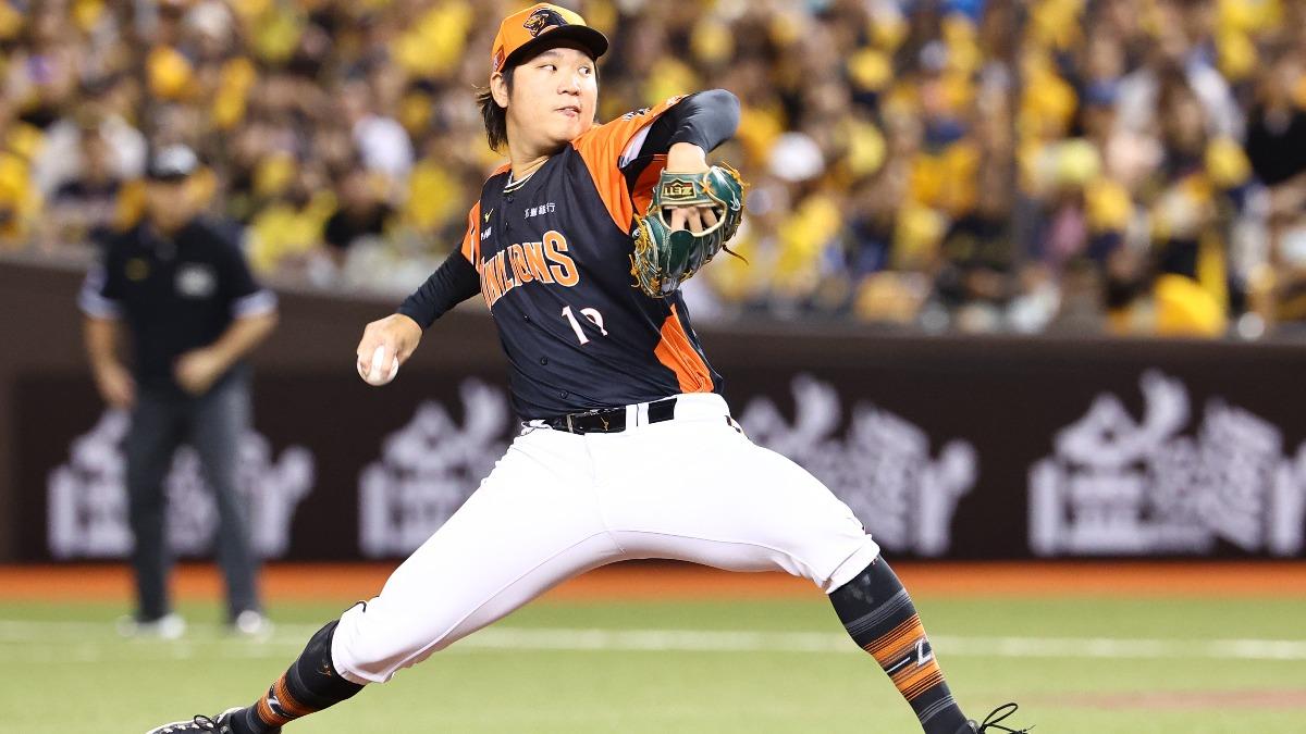古林睿煬1局下登板就飆出155公里火球。(圖/統一獅提供)