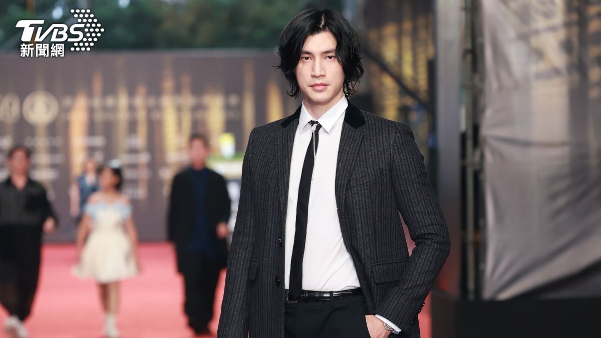 金鐘59/羅宏正搶男配!挺「5塊腹肌」帥氣登紅毯