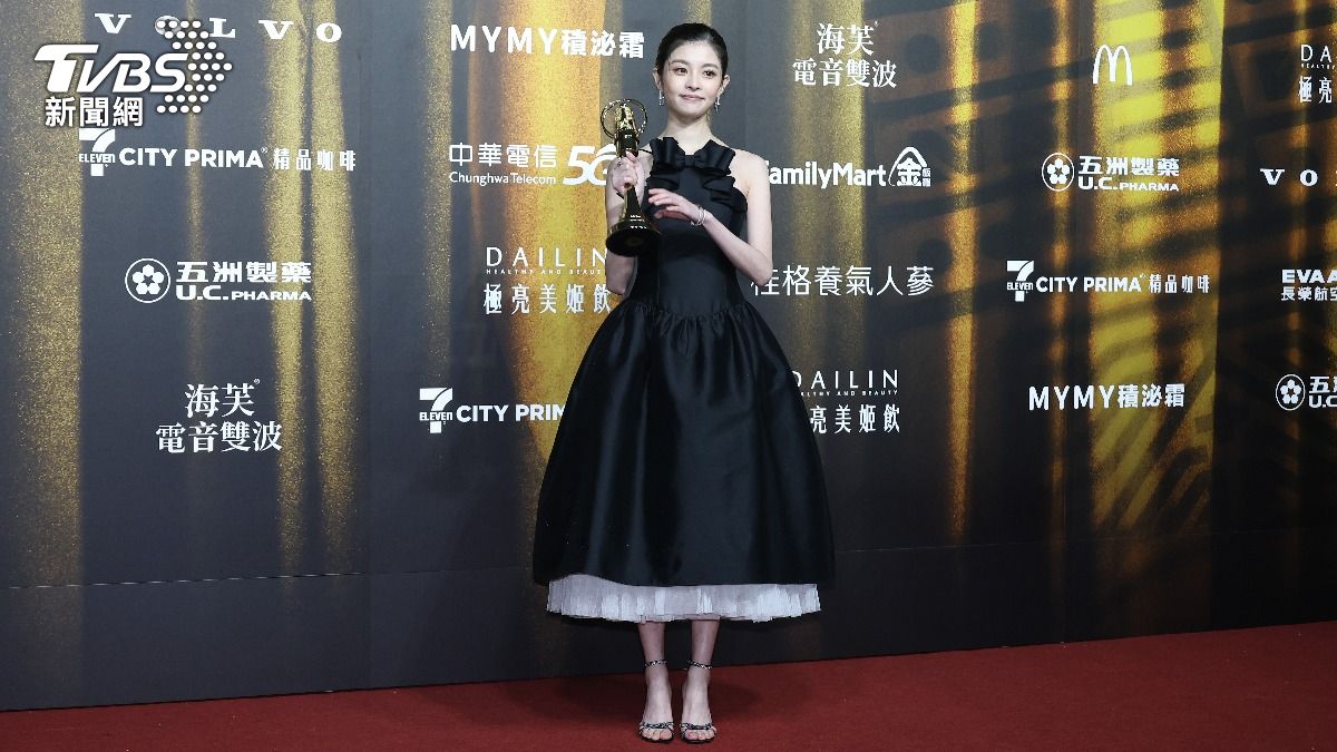 詹子萱以《愛愛內含光》獲得迷你劇新人獎。(圖/TVBS娛樂組攝)