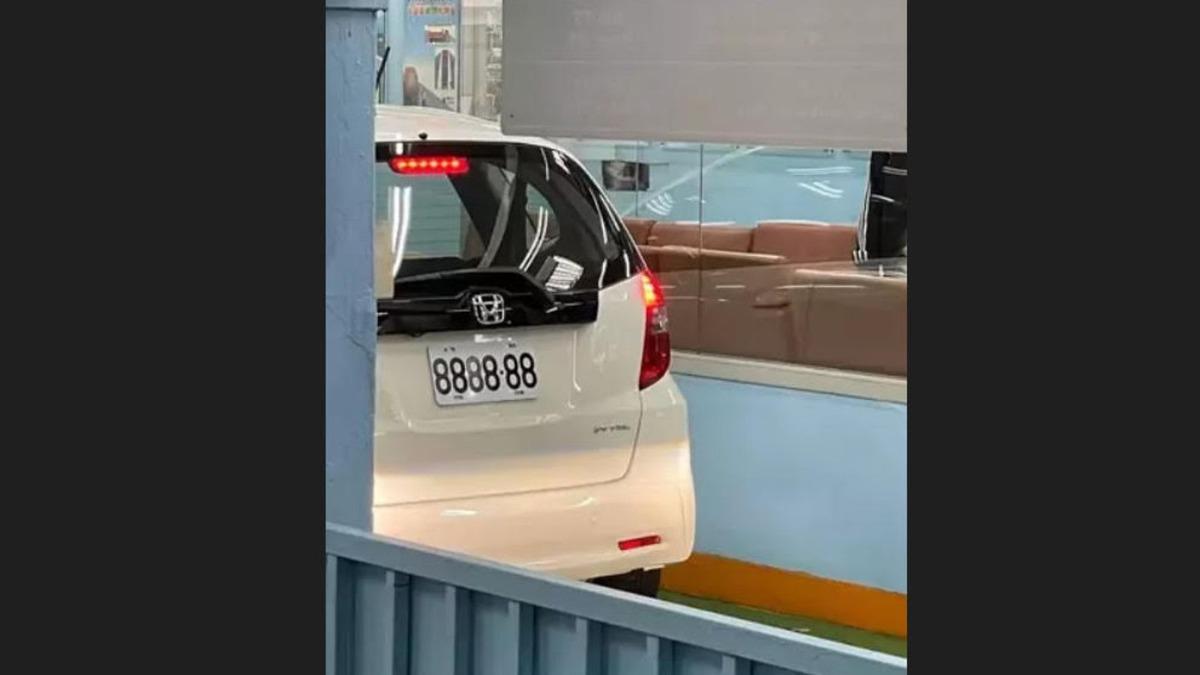 故事藏洋蔥!本田車主豪砸百萬購「鐵支車牌」 全台最貴車牌曝