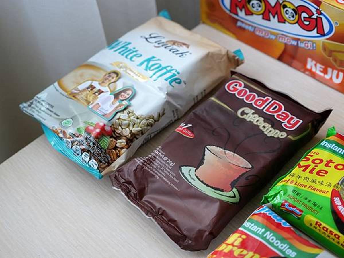 白咖啡是低咖啡因,喝起來比較順口、細緻,也是印尼熱銷商品。(圖/小妞的生活旅程)