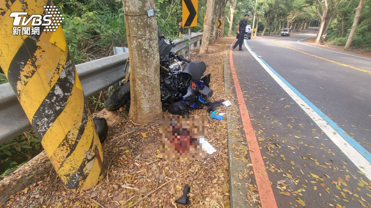 快訊/139縣道又奪命!重機撞樹支離「冒青煙」 20歲軍人身亡