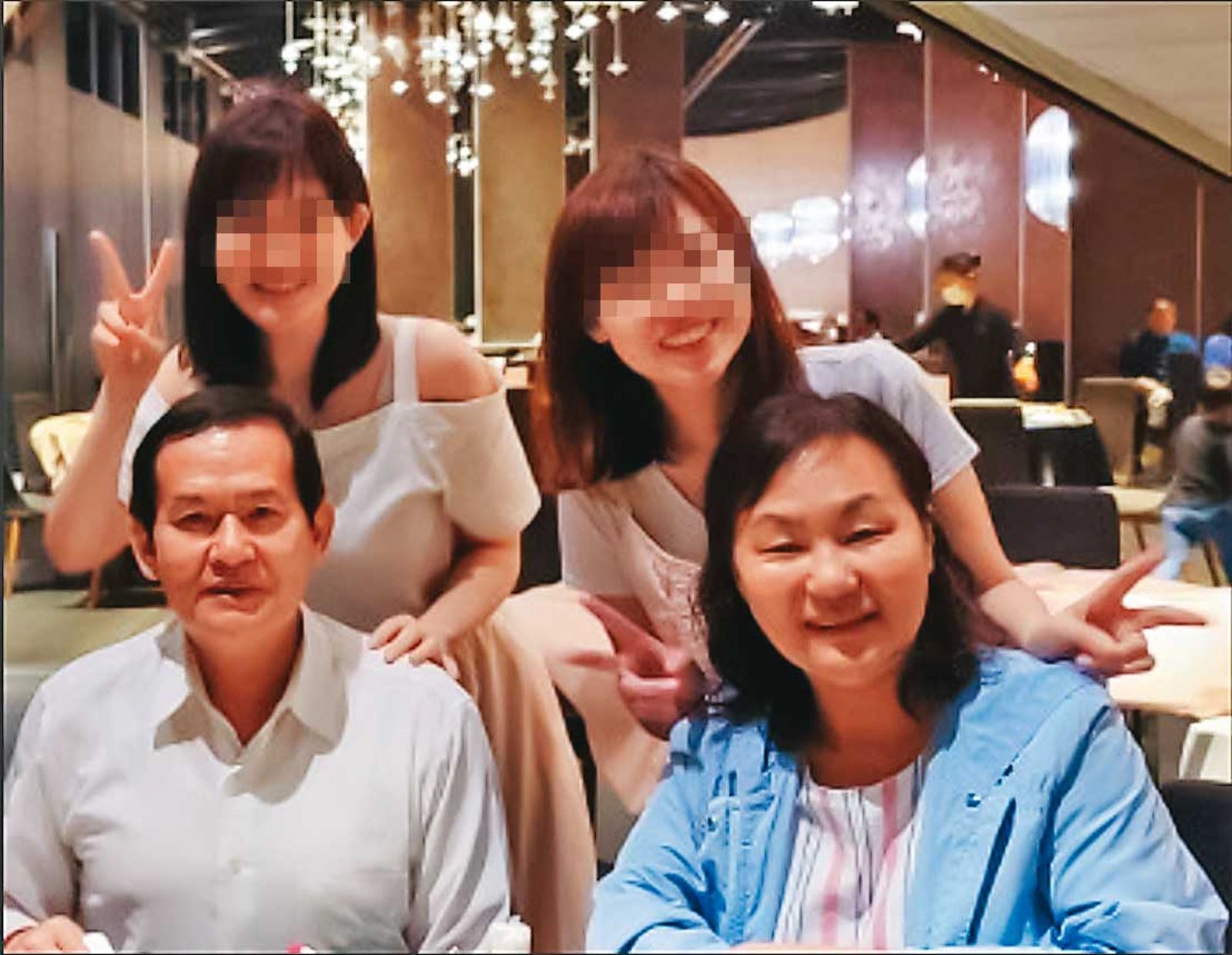 王昭雄夫妻及2個女兒都在僑光科大任職,被質疑享有特權。(圖/翻攝臉書)