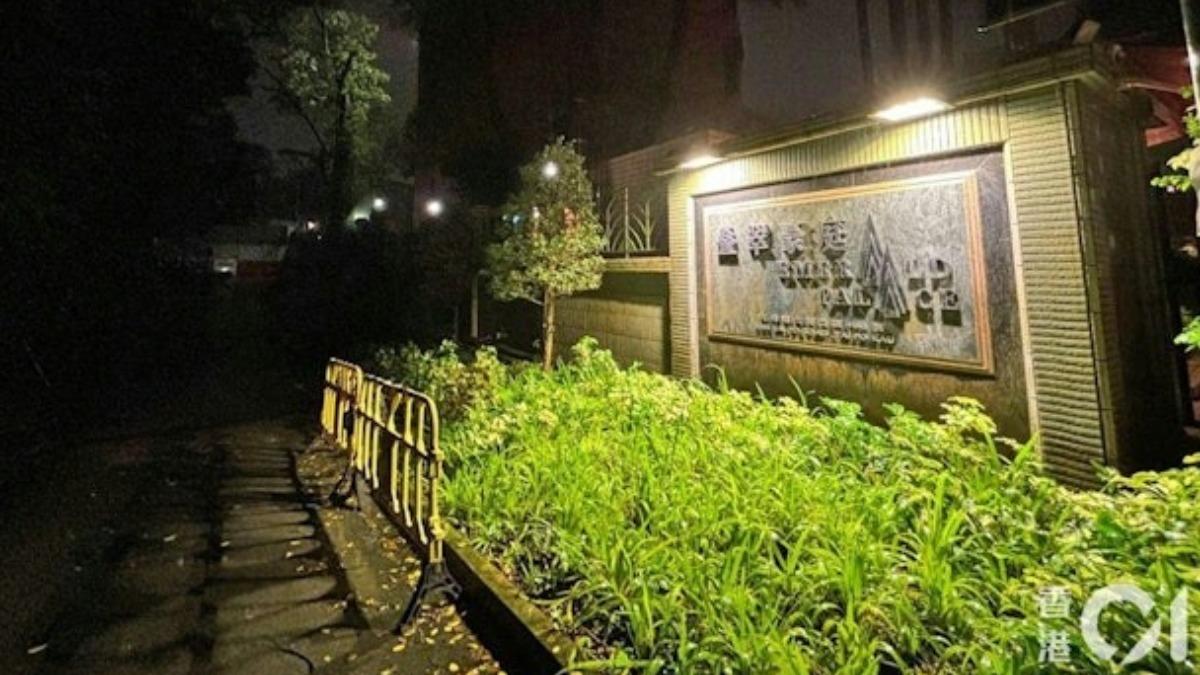 大埔「叠翠豪庭」過往曾發生爆竊案。(圖/香港01)