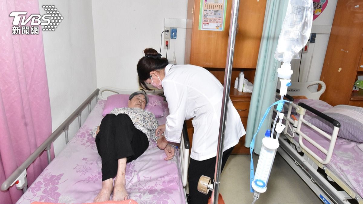 到宅急症護理開辦 彰基助80歲奶奶恢復健康