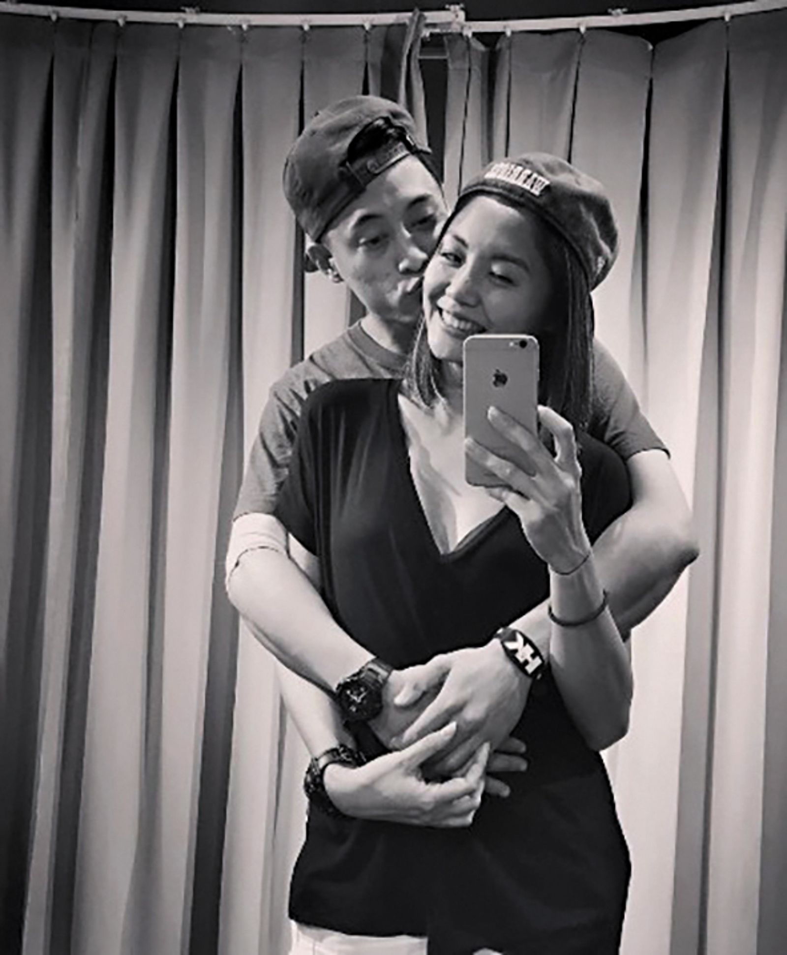 蔣友青和周玟君交往8年後結婚，至今已7年，愛情歷時15年之久。（圖／翻攝自WENG JU IG）