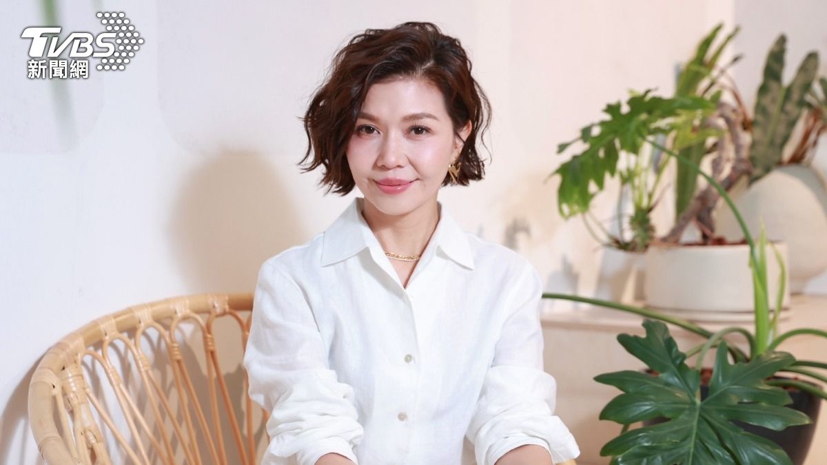 于子育18歲出道跟角色「櫻子媽媽」不謀而合。(圖/黃城碩攝)