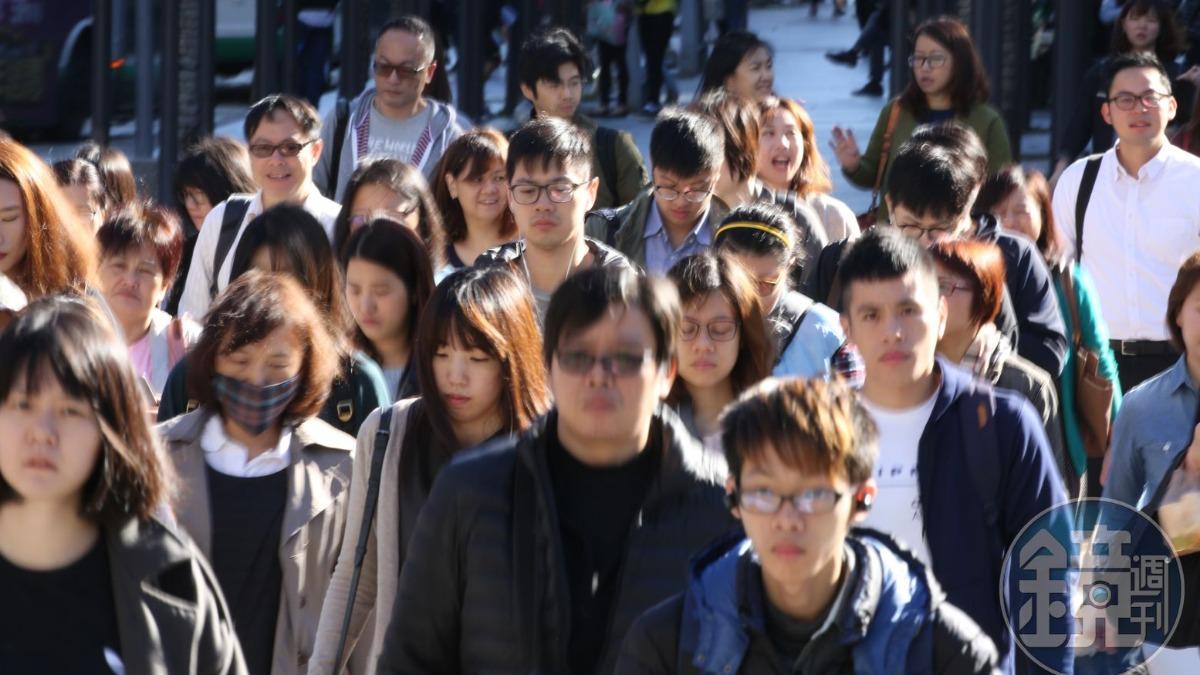台勞報酬輸日韓!恢復7天國定假日? 資方:幸福感不只是增加放假