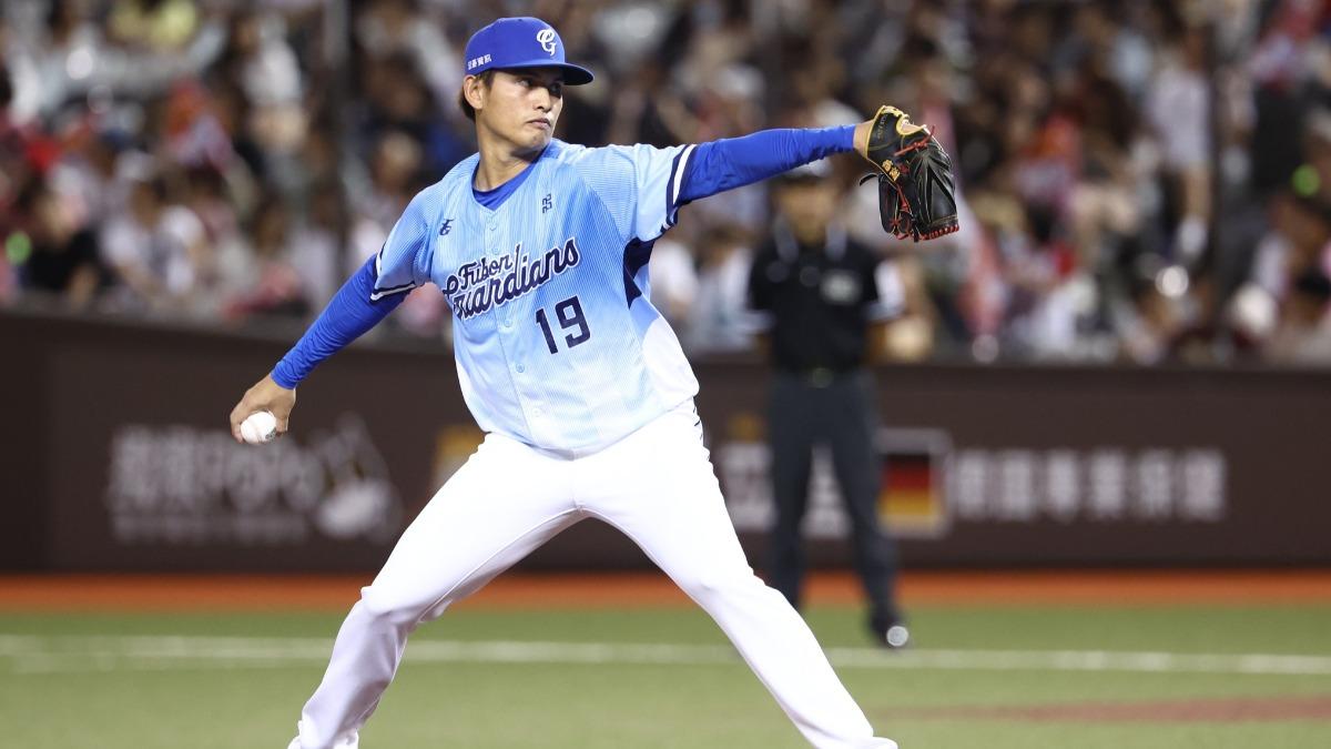 富邦悍將張奕也是中華隊本屆12強賽投手之一。（圖／翻攝自Fubon Guardians 富邦悍將棒球隊臉書）