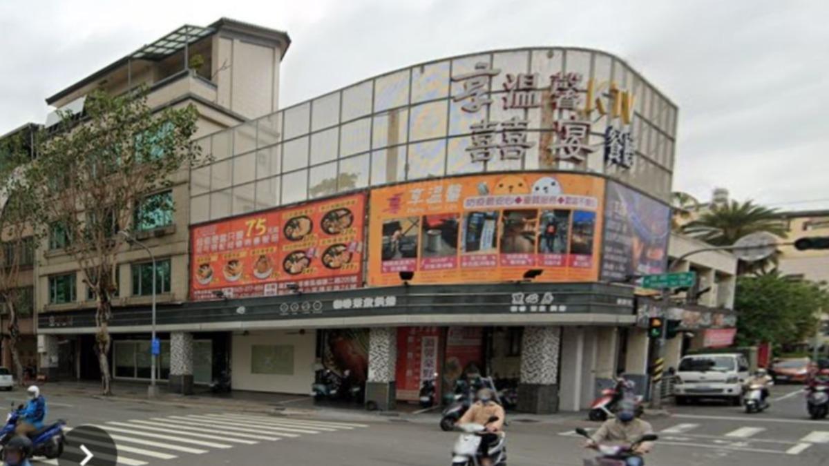 享溫馨高雄建國店整棟拆除。（圖／翻攝自Google Map）