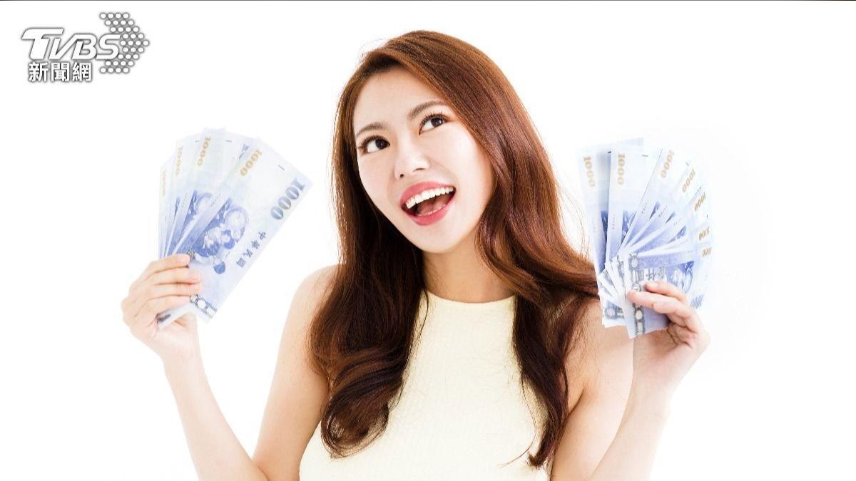 「4生肖」11月運勢大翻身！貴人相助準備發財　一路旺到年底