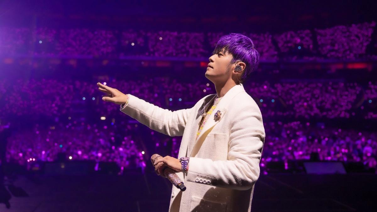 沒票聽周杰倫演唱會?萬人響應爬大巨蛋下水道 免費進場撇步曝