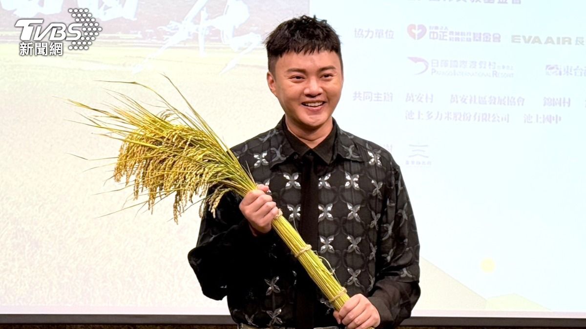 許富凱相當喜歡池上的氛圍,直呼來演出像放假。(圖/陳薈涵攝)