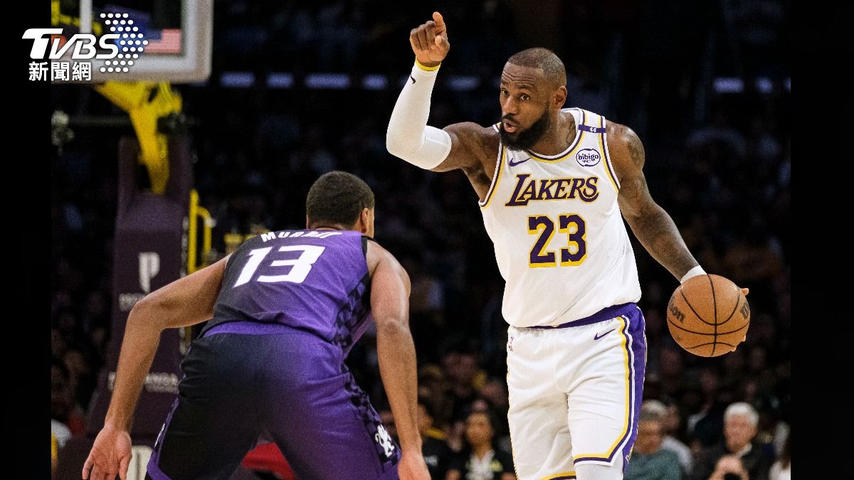 NBA/換教練換支球隊!39歲詹皇大三元 湖人三連勝完美開季