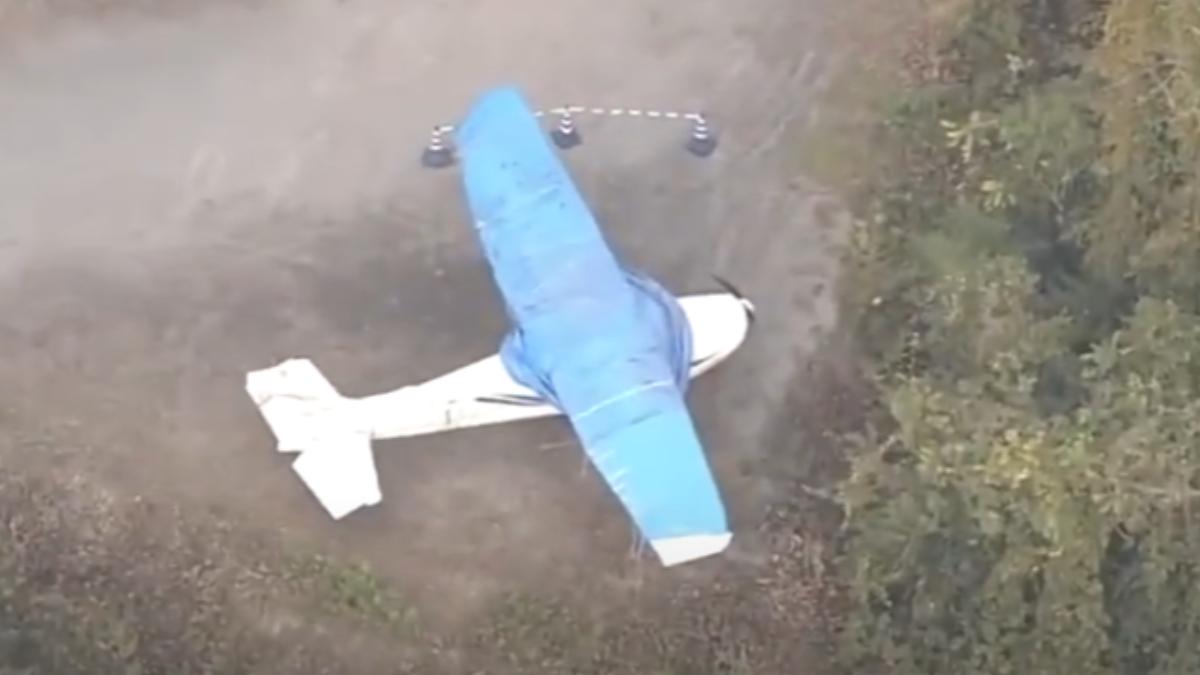 日本宮崎縣小飛機衝出跑道「墜入山崖」 驚險畫面曝光