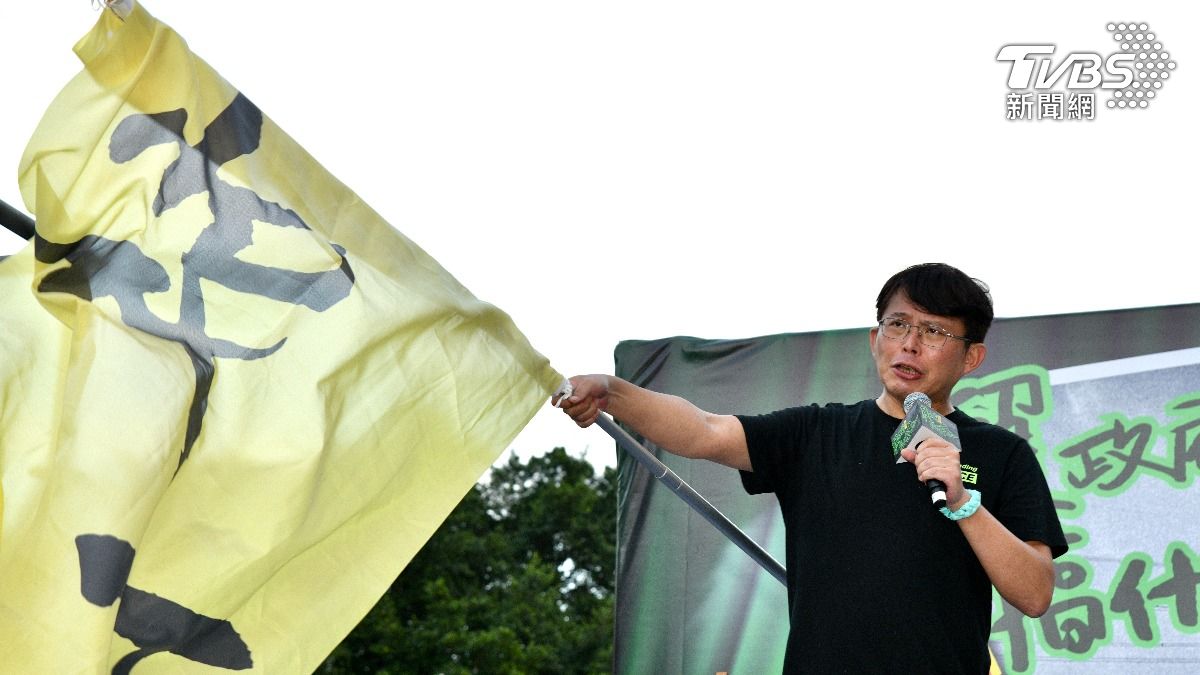 6千小草聚集要賴政府「放人」 黃國昌:一起把國家贏回來