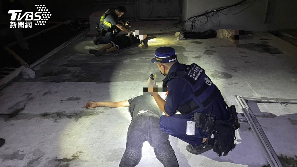 北市卡拉OK有怪味!警突襲「越籍移工毒趴」 7人藏頂樓遭逮