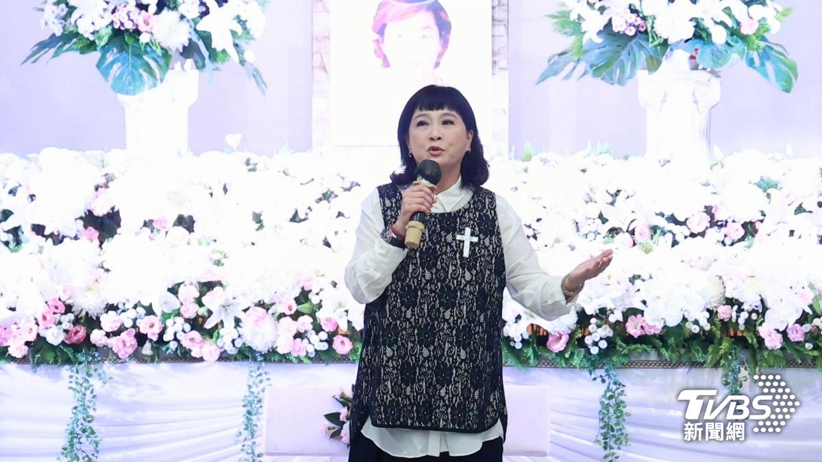 馬妞致詞,向好友道別。(圖/趙世平攝)