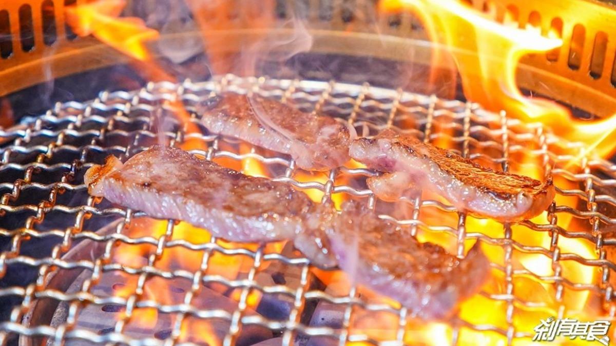 台中燒肉界的霸主「屋馬燒肉」,幾乎是人人到台中必訪的美食餐廳,只要憑「中信兄弟2024季票」到店用餐,即享9折優惠。(圖/剎有其食)