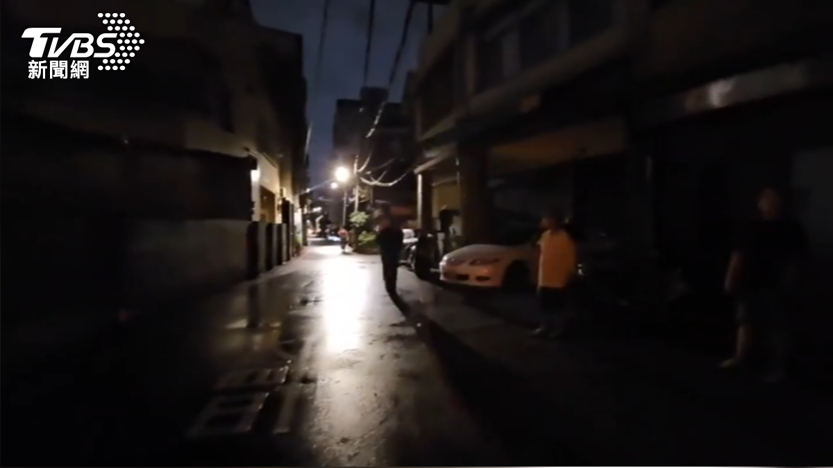 熱到爆！高雄鳳山近千戶停電　台電搶修曝禍首