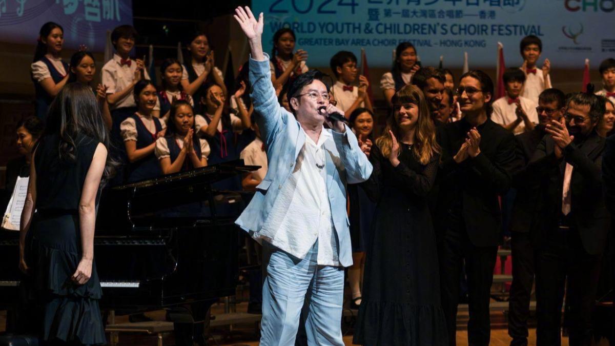 譚詠麟曾勸劉德華好好演戲、別當歌手。(圖/翻攝自譚詠麟微博)