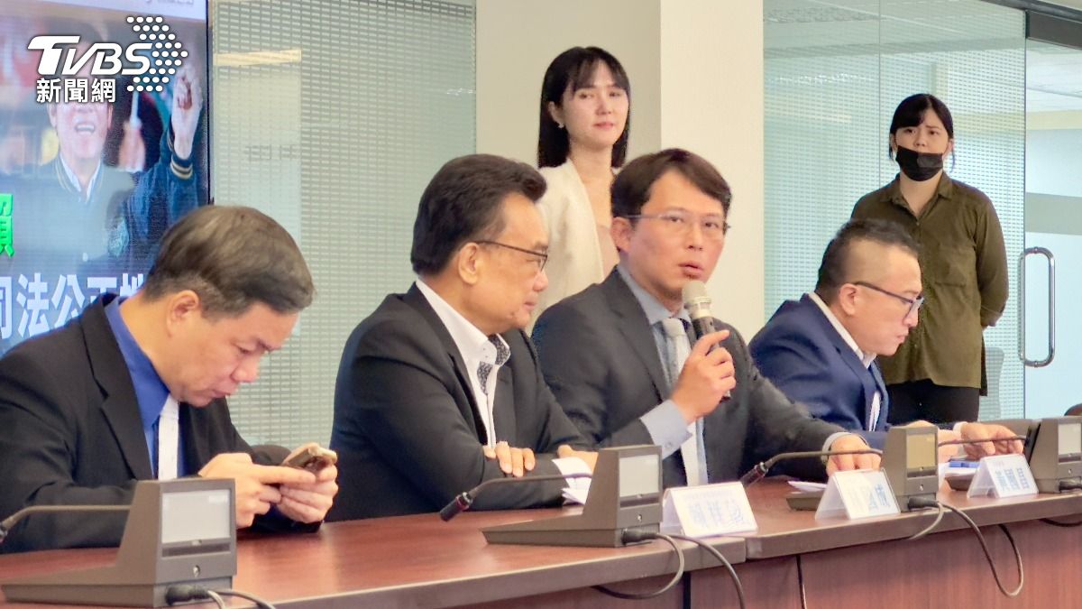 民眾黨公布最新民調 柯文哲遭押近6成認賴清德「雙標」