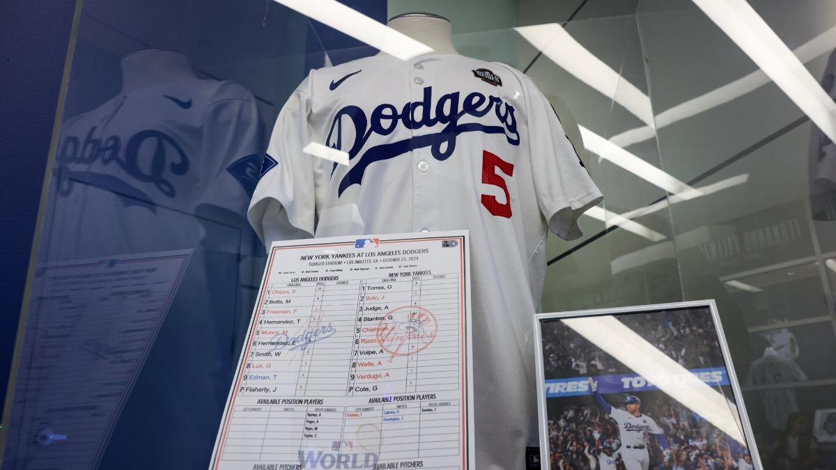 MLB/世界大賽轟不停!道奇設「弗里曼專區」球迷朝聖