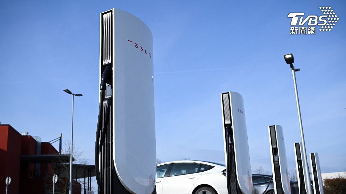 歐盟對中國電動車加徵關稅 稅率高達45.3%
