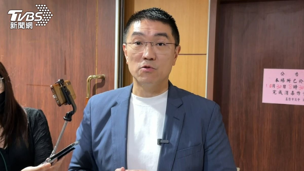 謝國樑B流惡化急送北榮!醫警告:「大白肺」恐致命