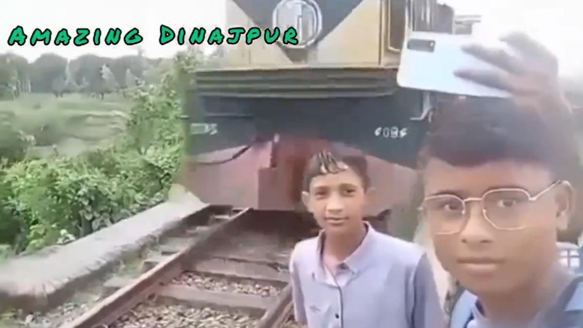 14歲少年玩命自拍!鐵軌上「挑釁」火車 下秒被高速撞飛