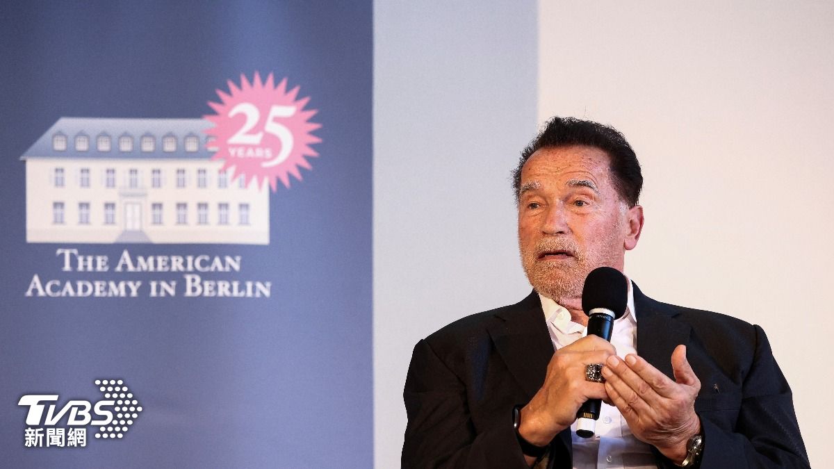 共和黨阿諾猛批川普!倒戈「力挺賀錦麗」籲:讓美國前進